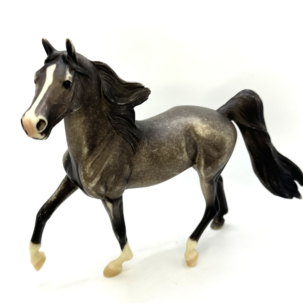 Breyer Classic Morgan Stallion #61016 Dapple Gray Retired 2009 Model Horse